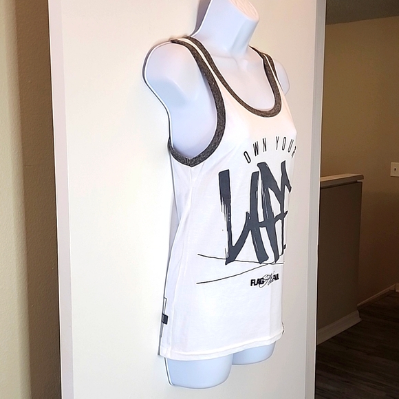 NWOT Flag Nor Fail Tank, Size X-Small - Picture 2 of 8
